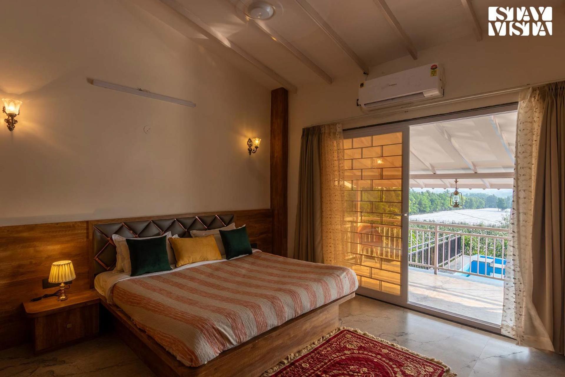 Stayvista'S Harvest Haven - Pool-View Villa With Deck & Machan Near Sula Насик Экстерьер фото